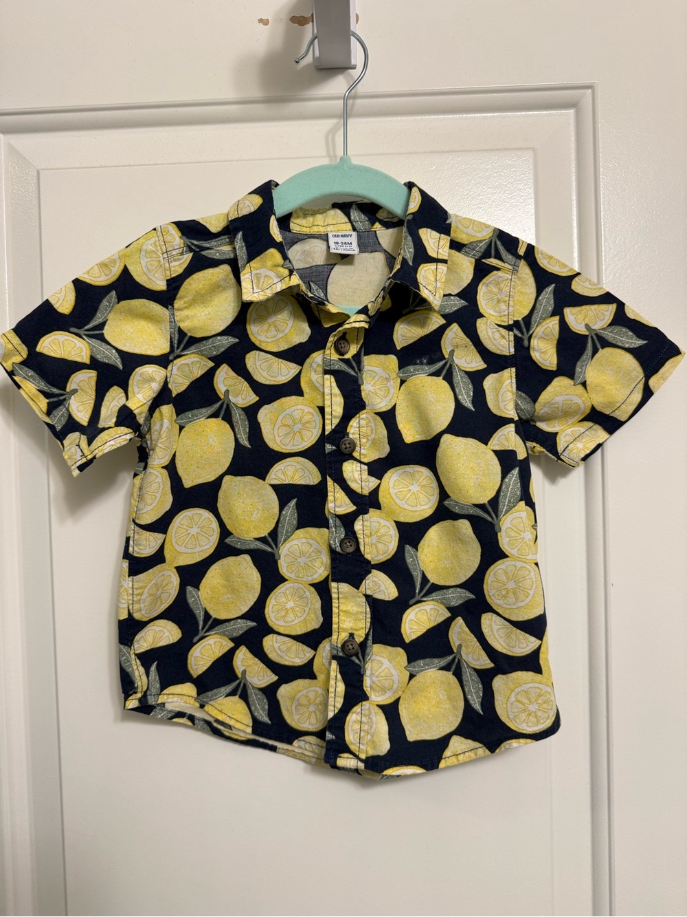 Old Navy Navy and Yellow Lemon Print Short Sleeve Button-Down Shirt